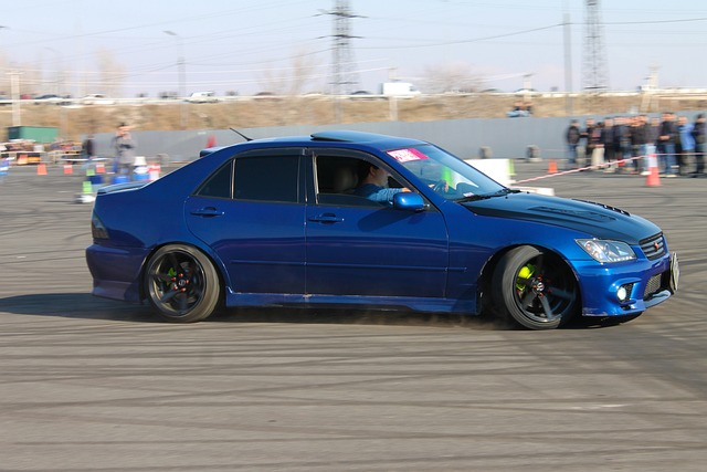 在场上无处 在场上无处